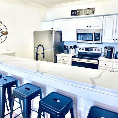 Barefoot Bliss - Beachfront Condo - Sleeps 12 파나마 시티 외부 사진