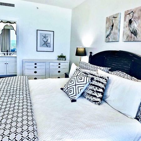 Barefoot Bliss - Beachfront Condo - Sleeps 12 파나마 시티 외부 사진