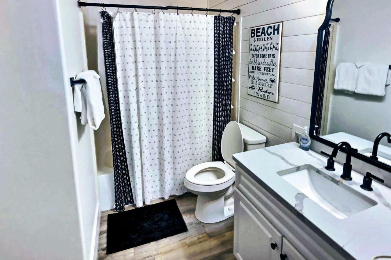 Barefoot Bliss - Beachfront Condo - Sleeps 12 파나마 시티 외부 사진